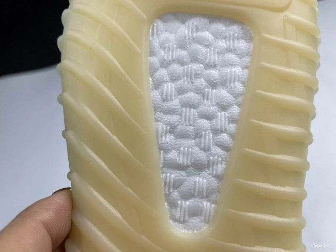 ADIDAS V2 YEEZY GY3438 350 BOOST 0818